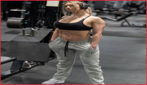 Miranda Alcaraz - Age, Family, Bio